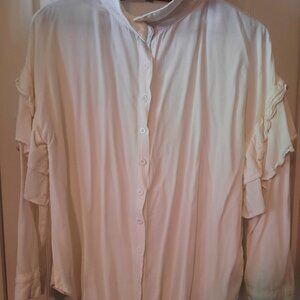 She & Sky Long Ruffled Sleeve Shirt